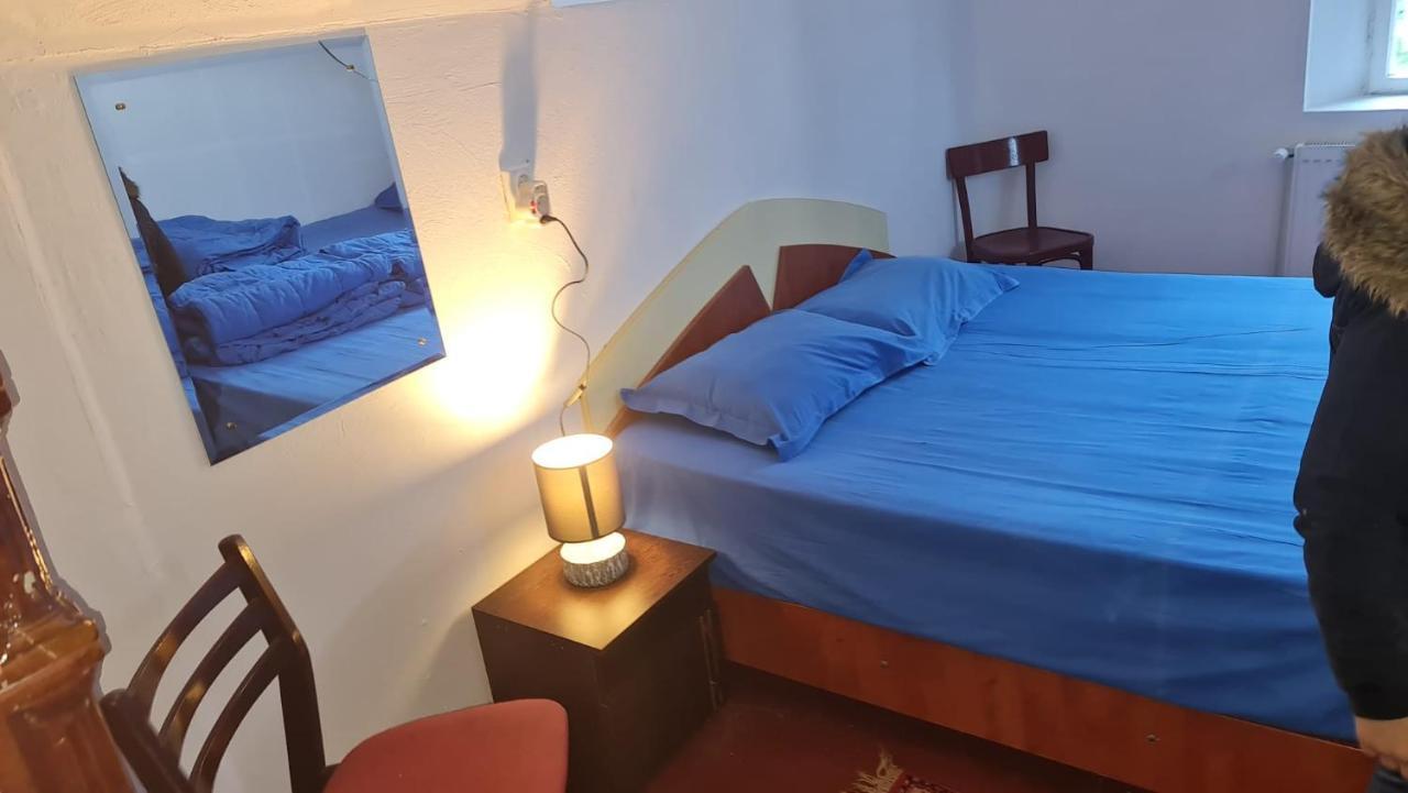 Camping Aviator Busteni, Camere ภายนอก รูปภาพ